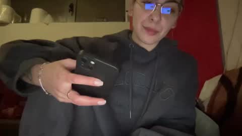 Snapshot of sarrah_rossy chatting on January 26, 8:23 pm Sarrah online show from January 26, 8:23 pm