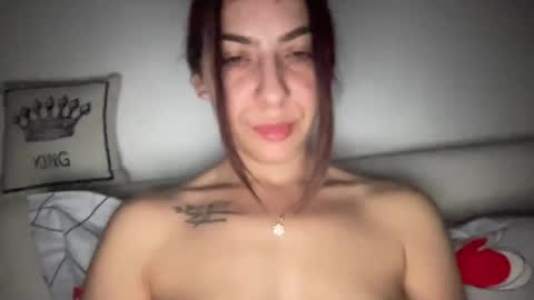 Snapshot of sarrah_rossy chatting on March 5, 9:37 pm Sarrah online show from March 5, 9:37 pm