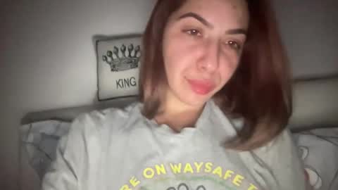 Snapshot of sarrah_rossy chatting on March 11, 8:20 pm Sarrah online show from March 11, 8:20 pm