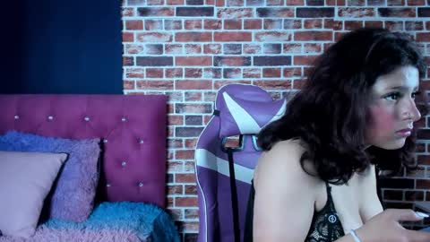 Sary  online show from April 5, 11:18 am