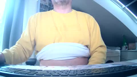 saschaalesi1976 online show from February 15, 2:22 pm