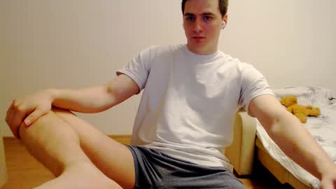 Snapshot of sasha_calvin chatting on January 1, 7:32 pm sasha_calvin online show from January 1, 7:32 pm