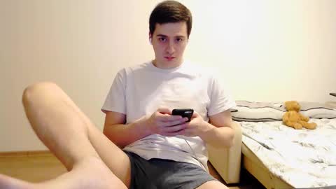 Snapshot of sasha_calvin chatting on January 22, 3:29 pm sasha_calvin online show from January 22, 3:29 pm