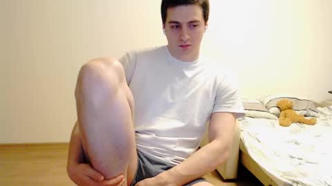 Snapshot of sasha_calvin chatting on January 24, 6:35 pm sasha_calvin online show from January 24, 6:35 pm