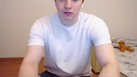 Snapshot of sasha_calvin chatting on January 30, 6:00 pm sasha_calvin online show from January 30, 6:00 pm