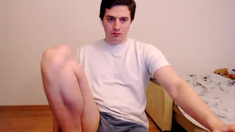 Snapshot of sasha_calvin chatting on March 5, 12:11 pm sasha_calvin online show from March 5, 12:11 pm