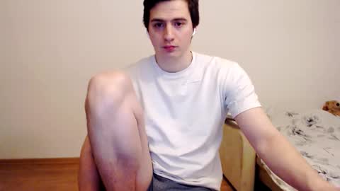 Snapshot of sasha_calvin chatting on March 12, 5:02 am sasha_calvin online show from March 12, 5:02 am