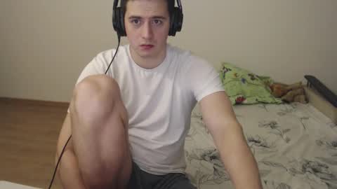 Snapshot of sasha_calvin chatting on October 3, 7:00 pm sasha_calvin online show from October 3, 7:00 pm