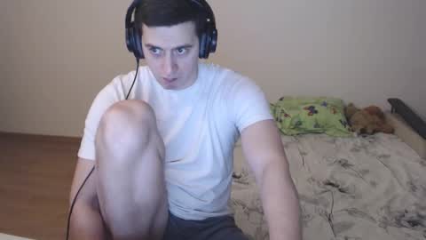 Snapshot of sasha_calvin chatting on October 12, 12:20 am sasha_calvin online show from October 12, 12:20 am