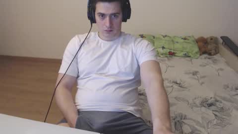 Snapshot of sasha_calvin chatting on November 6, 12:11 am sasha_calvin online show from November 6, 12:11 am