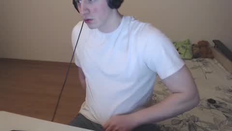 Snapshot of sasha_calvin chatting on November 22, 1:48 am sasha_calvin online show from November 22, 1:48 am