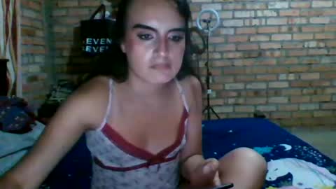 Snapshot of sasha_hot12 chatting on July 2, 3:56 am sasha_hot12 online show from July 2, 3:56 am