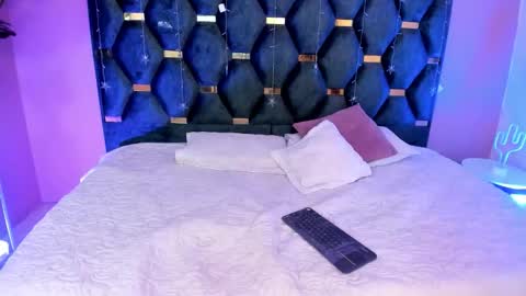 Snapshot of sasha_jagger chatting on February 26, 3:49 am Zadbi online show from February 26, 3:49 am