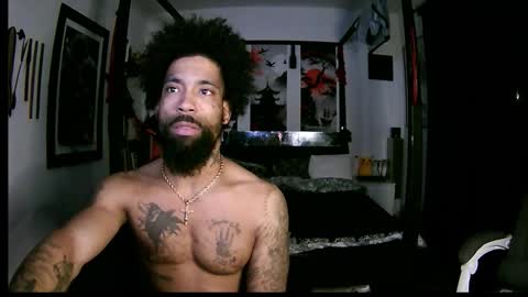 Snapshot of sasha_luv69 chatting on November 24, 2:00 am sasha luv online show from November 24, 2:00 am