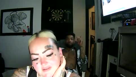 Snapshot of sasha_luv69 chatting on July 3, 11:00 pm sasha luv online show from July 3, 11:00 pm
