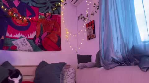 Alexandra Sasha in short online show from December 12, 7:19 am