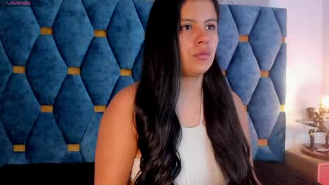 Snapshot of sasha_roldann chatting on June 6, 12:32 pm Sasha online show from June 6, 12:32 pm