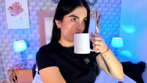 Camila  online show from October 16, 11:44 am