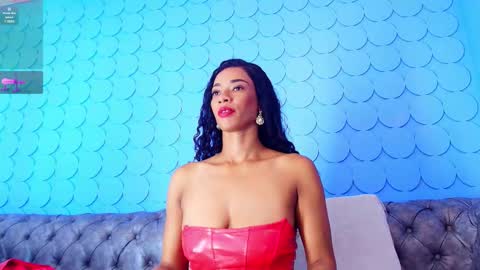Snapshot of sashaa_monroe chatting on September 19, 10:38 am Sasha online show from September 19, 10:38 am
