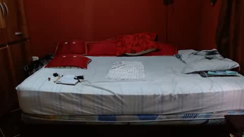 S A S H A R O S E online show from January 17, 12:10 pm