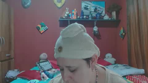 S A S H A R O S E online show from February 15, 1:09 pm