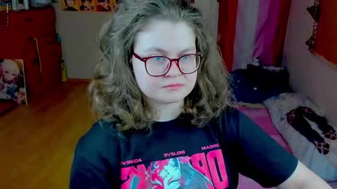 .Alexandra online show from May 3, 2:23 pm