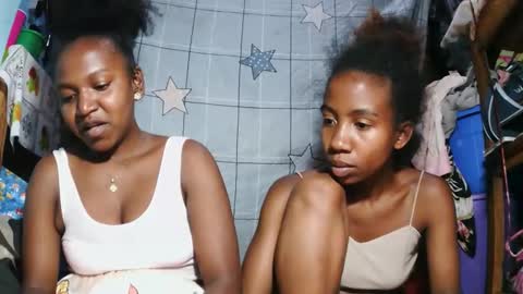 sasivia08 online show from April 16, 9:50 pm