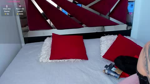 saskiagrendel online show from March 5, 12:17 am