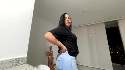 Snapshot of sasshamoon chatting on November 17, 3:23 am sasshamoon online show from November 17, 3:23 am