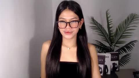 sassy_monie online show from January 22, 2:37 am