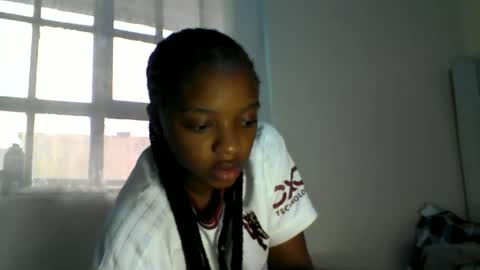 Snapshot of sassylilmama chatting on July 1, 6:37 am sassylilmama online show from July 1, 6:37 am