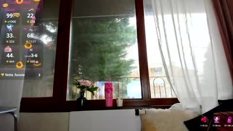 sassyt33n online show from March 19, 9:13 am