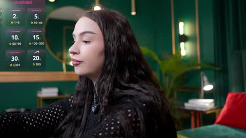   online show from April 7, 6:30 pm