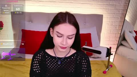   online show from April 10, 6:34 pm