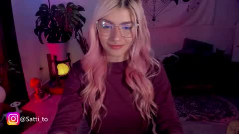 Snapshot of satomimori chatting on October 13, 2:44 am im Jessi Independet Model online show from October 13, 2:44 am