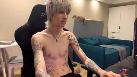 Satoshi online show from April 8, 9:48 pm