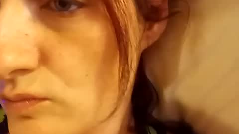 Snapshot of saucybear666 chatting on February 19, 1:51 am SnowBunny online show from February 19, 1:51 am