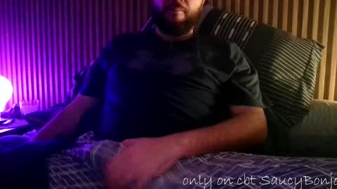 Snapshot of saucybonjo chatting on May 15, 12:50 am Ben online show from May 15, 12:50 am