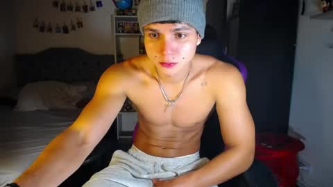 Saulo online show from April 22, 12:13 am