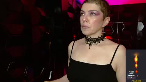 Snapshot of sauvage_lilith chatting on June 15, 3:09 am lilith online show from June 15, 3:09 am