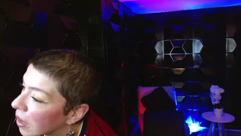 Snapshot of sauvage_lilith chatting on June 24, 3:38 am lilith online show from June 24, 3:38 am