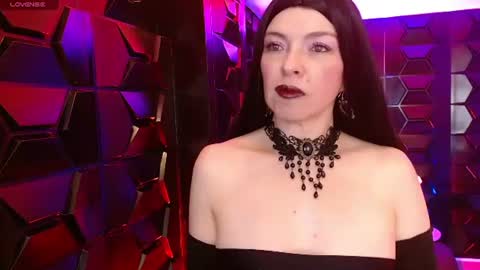 Snapshot of sauvage_lilith chatting on July 16, 3:34 am lilith online show from July 16, 3:34 am