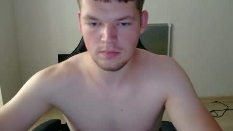 Snapshot of savage212121212121 chatting on July 11, 6:27 am savage212121212121 online show from July 11, 6:27 am