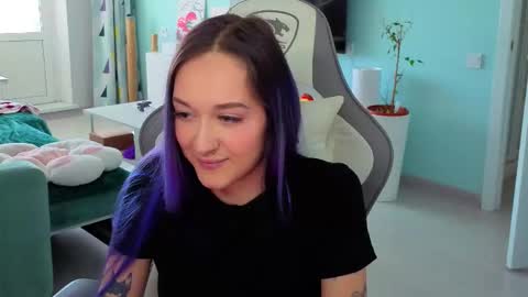 Ariel online show from April 9, 4:45 am