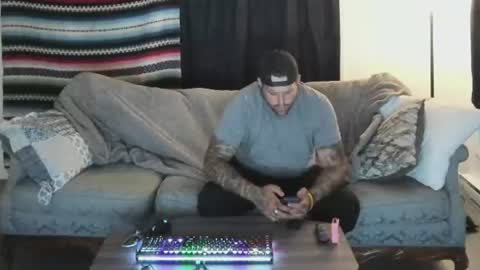 Snapshot of savageandsensual chatting on July 25, 12:53 am savageandsensual online show from July 25, 12:53 am