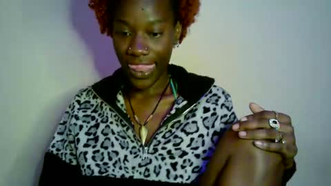 savagetonguee online show from March 25, 4:29 am