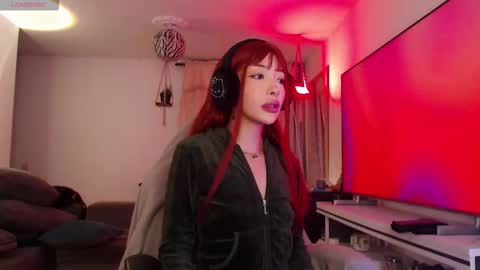 Snapshot of savanna_wallace chatting on November 12, 2:45 am Savannaredhair 33 Angelebony33 online show from November 12, 2:45 am