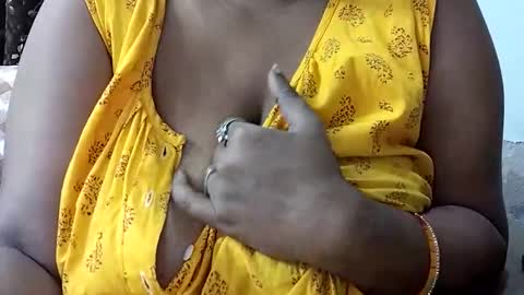 Snapshot of savita0969 chatting on April 19, 1:38 am Anjali online show from April 19, 1:38 am