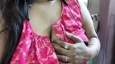 Snapshot of savita0969 chatting on April 27, 5:27 am Anjali online show from April 27, 5:27 am