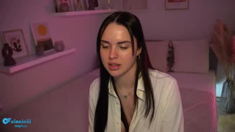 Naomi online show from March 4, 7:43 pm